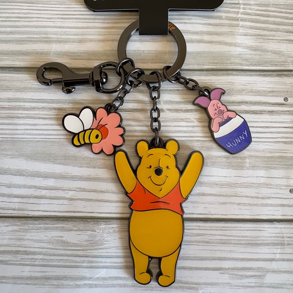 🍯Loungefly Disney Winnie the Pooh & Piglet Multi Charm Keychain
